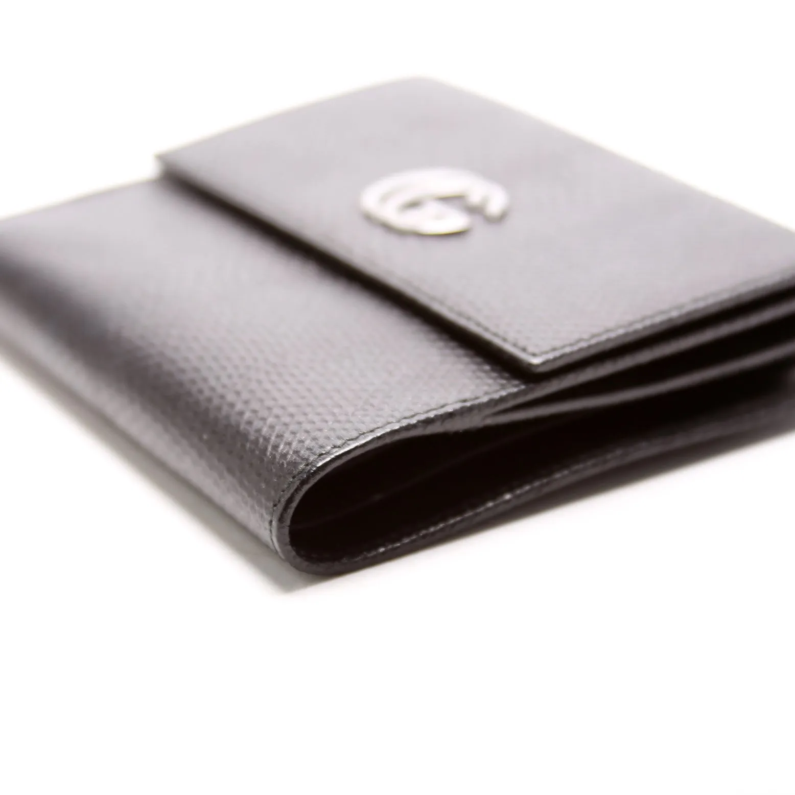 035-2184 GG Lizard Embossed Compact Trifold Wallet Black