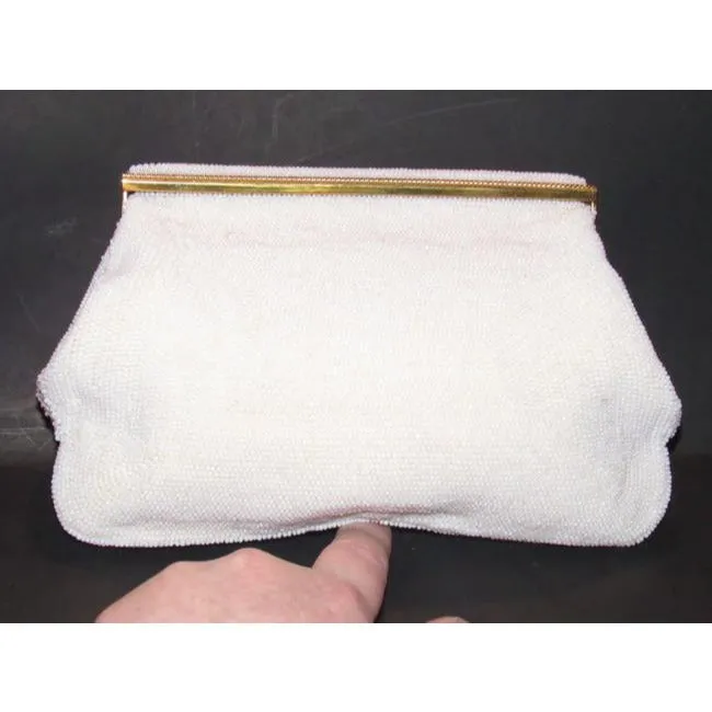 Gucci Vintage Iridescent Pearl Seed Bead With A Hinged Top White Plastic Clutch