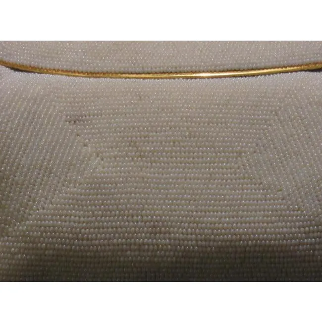 Gucci Vintage Iridescent Pearl Seed Bead With A Hinged Top White Plastic Clutch